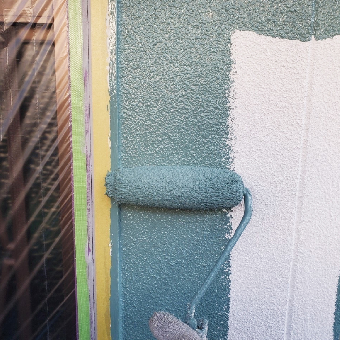 EXTERIOR WALL PAINTING